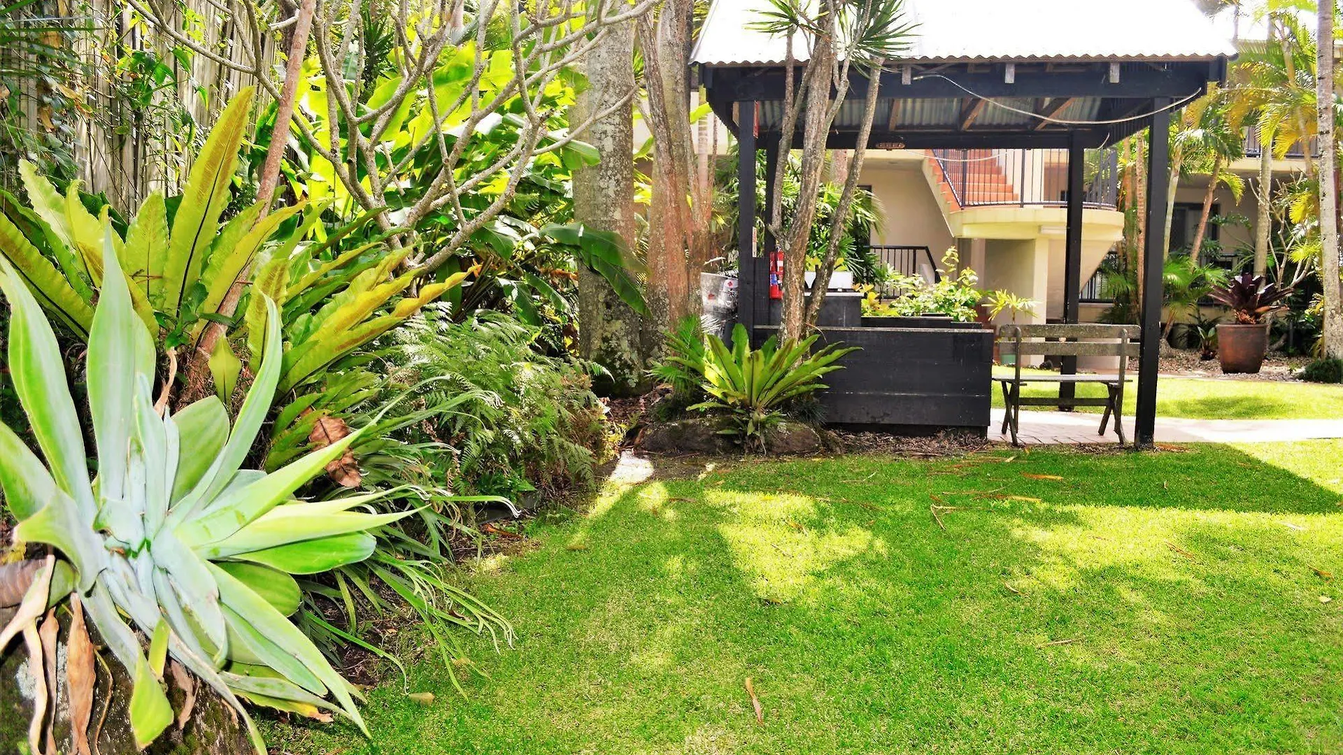 Outrigger Bay Aparthotel Byron Bay