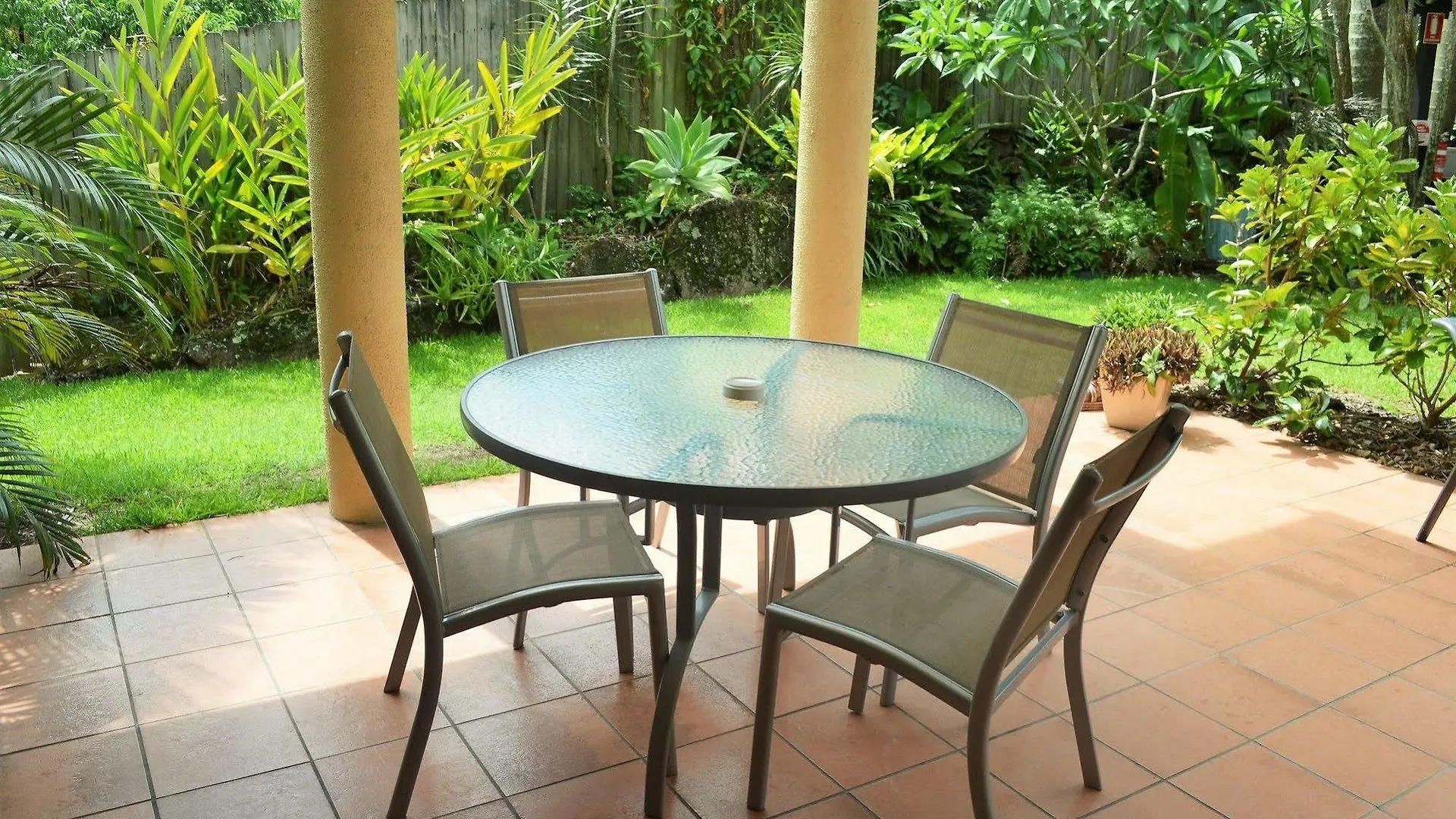 Outrigger Bay Aparthotel Byron Bay