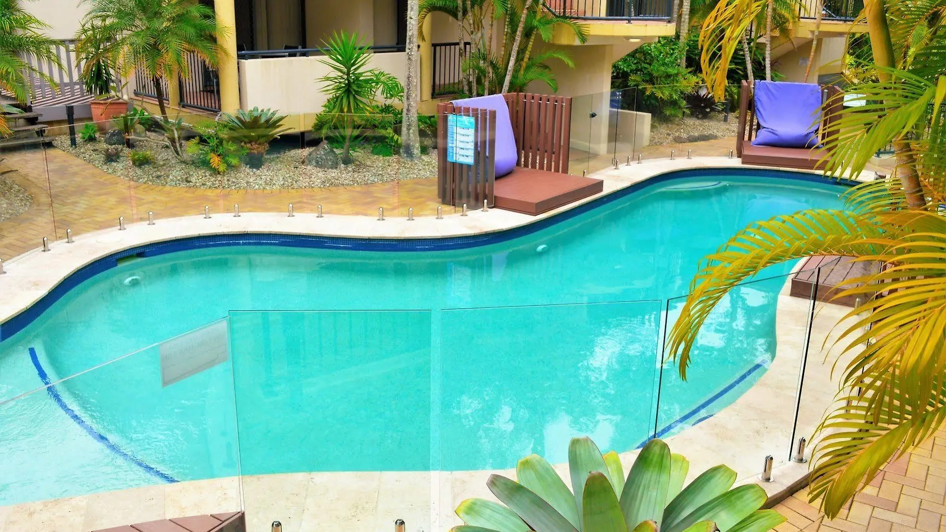 Outrigger Bay Aparthotel Byron Bay 4*,