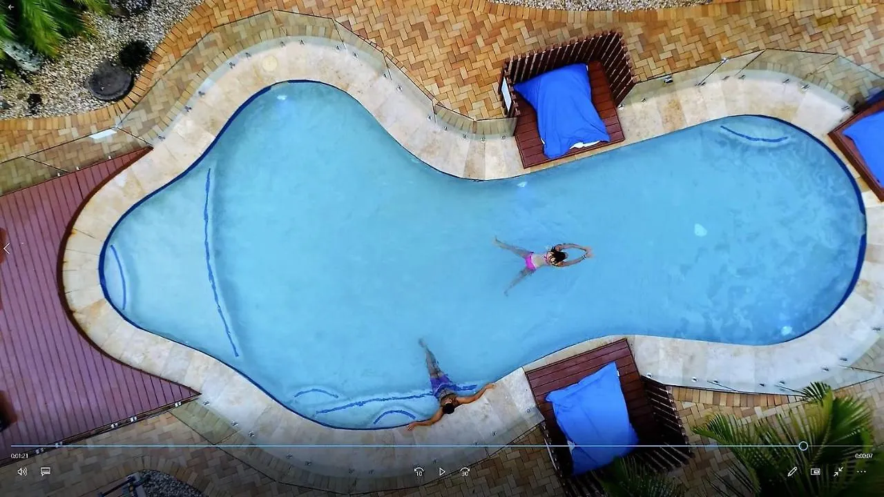 Outrigger Bay Aparthotel Byron Bay 4*,  Australia